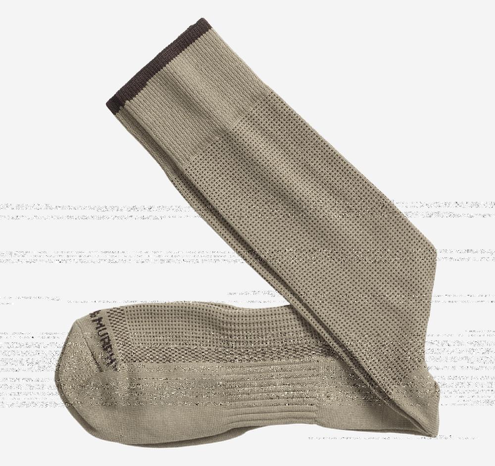 johnston & murphy First In Comfort Classic Pin Dot Socks Taupe