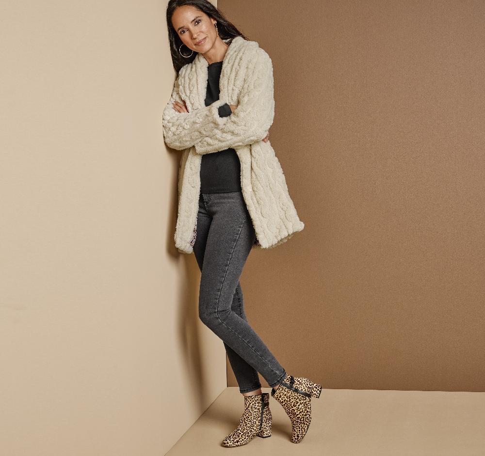 Johnston & Murphy Cable Faux-Fur Coat Beige