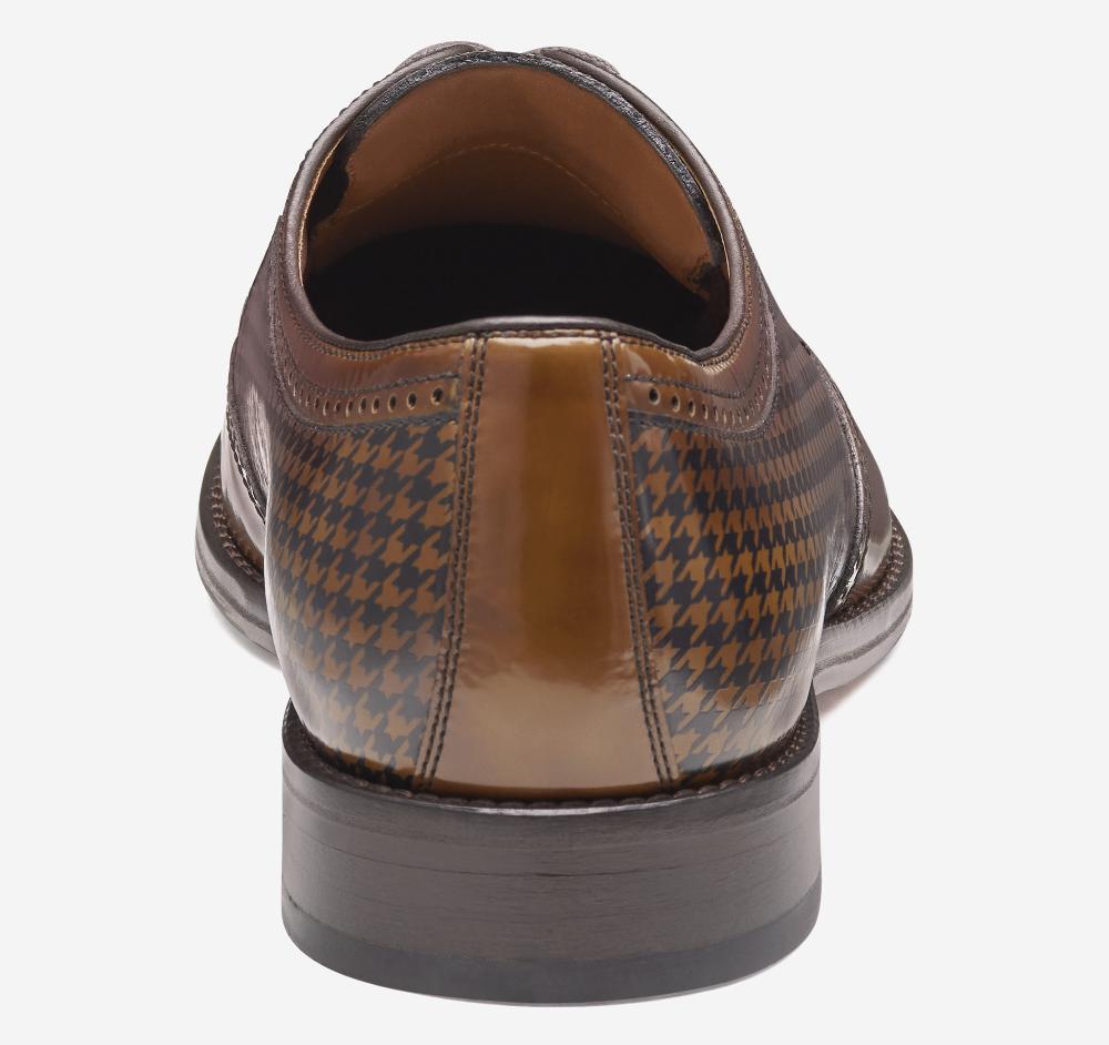 Johnston & Murphy Sullivan Wingtip Mahogany Brush-Off Houndstooth Calfskin