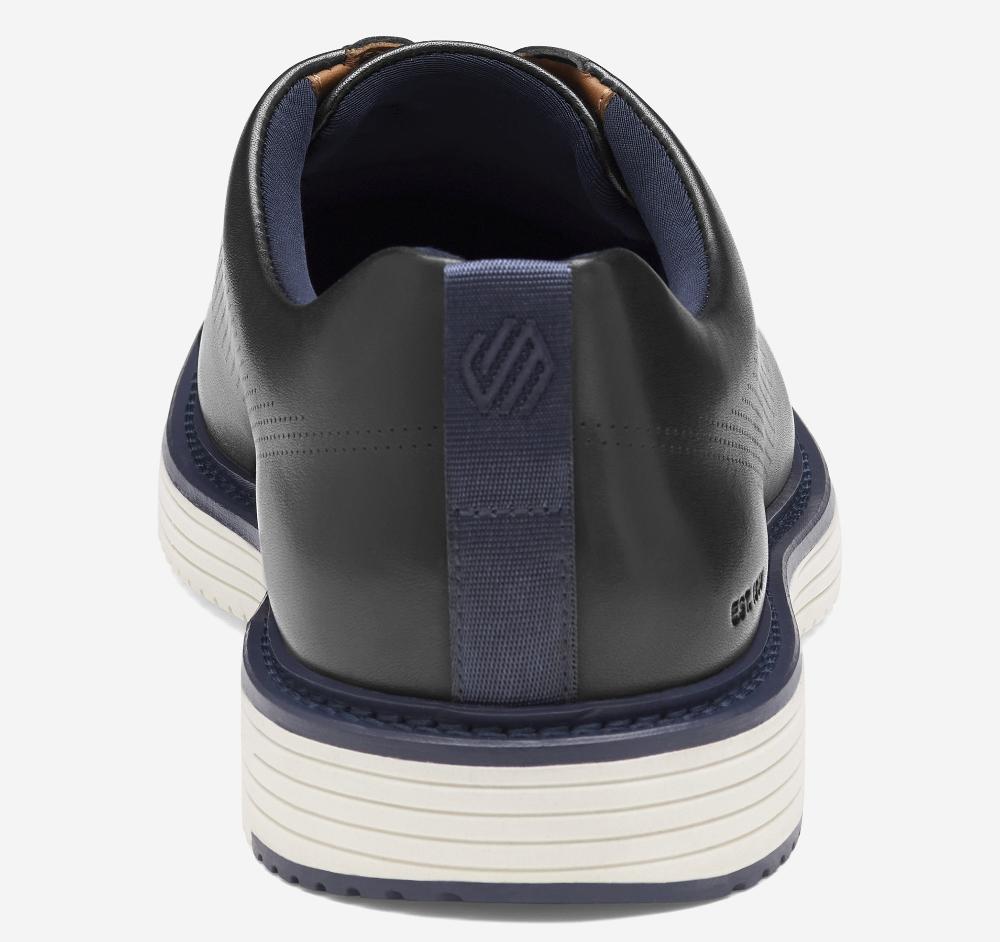 Johnston & Murphy Upton One-Piece Perfed Plain Toe Black Full Grain Leather