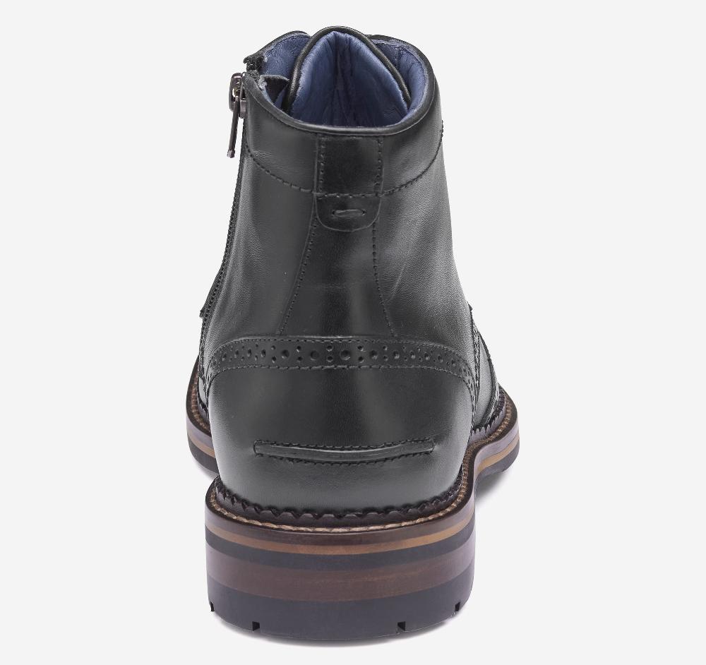 Johnston & Murphy XC Flex® Connelly Wingtip Boot Black Full Grain