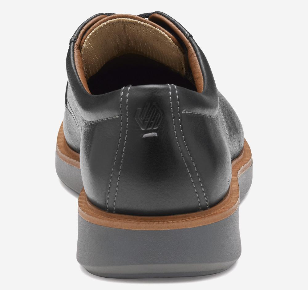 Johnston & Murphy XC+™ Parker Plain Toe Black Waterproof Full Grain Leather