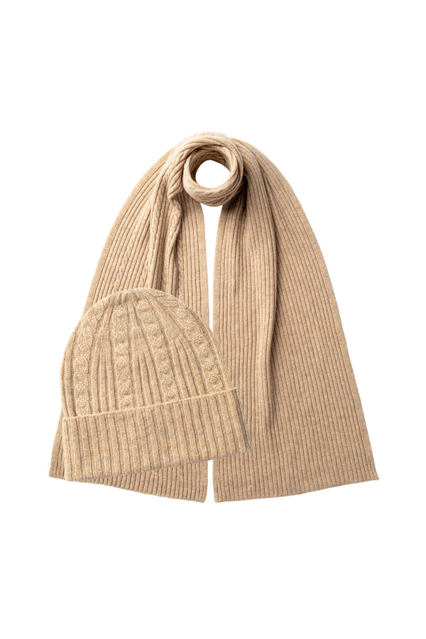 johnstons of elgin Cable Cashmere Natural Scarf & Beanie Gift Set