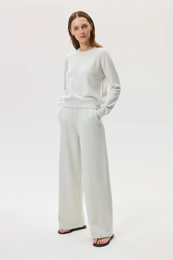 Johnstons Of Elgin Cashmere White Round Neck Jumper