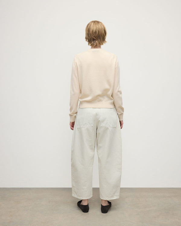 Johnstons Of Elgin Classic Cashmere Cream Round Neck Jumper