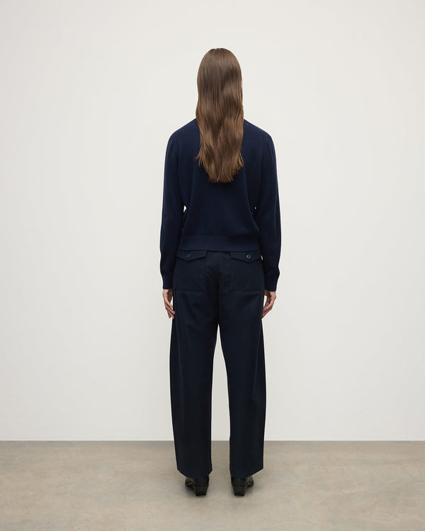 Johnstons Of Elgin Classic Cashmere Dark Navy V Neck Jumper