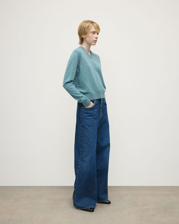 Johnstons Of Elgin Classic Cashmere Green V Neck Jumper