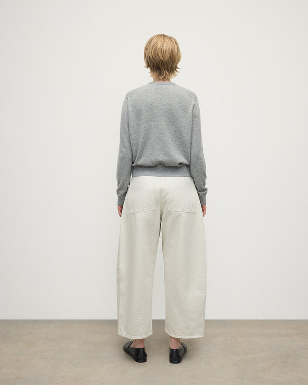 Johnstons Of Elgin Classic Cashmere Light Grey V Neck Jumper