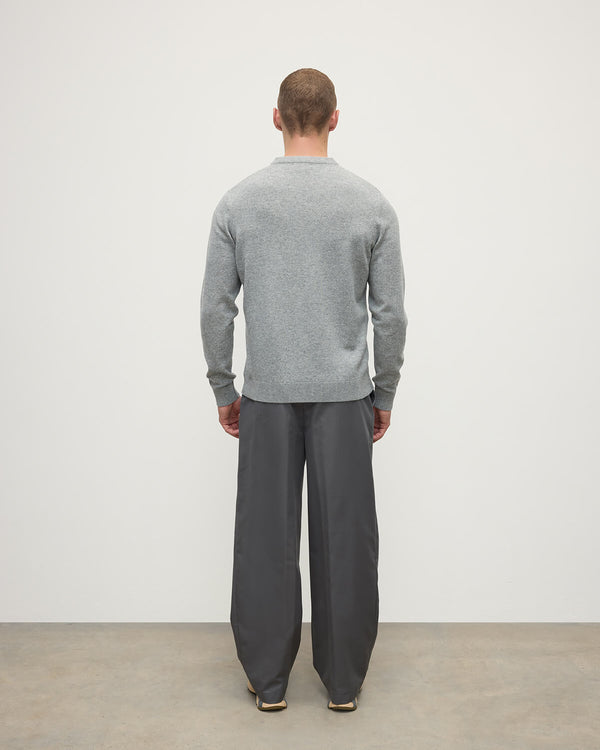 Johnstons Of Elgin Classic Cashmere Light Grey V Neck Jumper