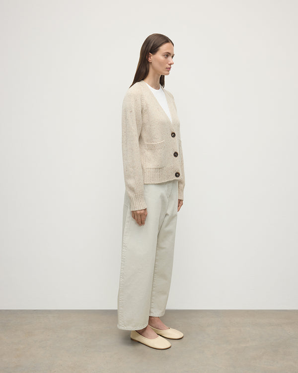 Johnstons Of Elgin Donegal Cashmere Cream V Neck Cardigan