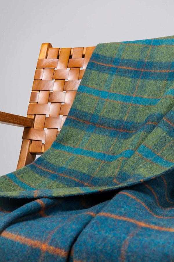 Johnstons Of Elgin Double Face Lambswool Green Throw