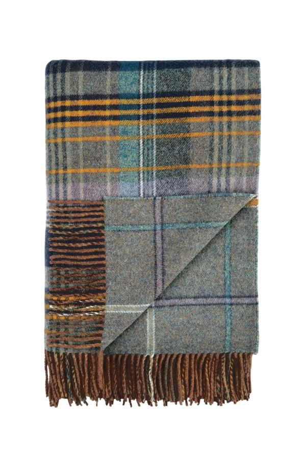 Johnstons Of Elgin Double Face Lambswool Green Throw