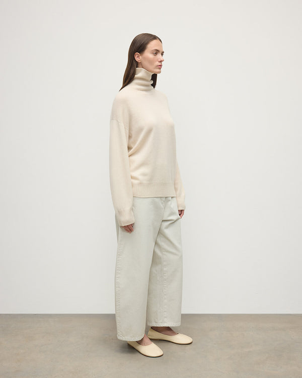 Johnstons Of Elgin Gauzy Cashmere Cream Roll Neck Jumper