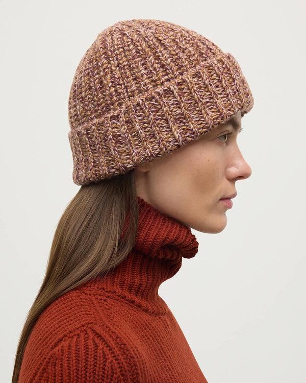 Johnstons Of Elgin Half Cardigan Stich Red Cashmere Beanie