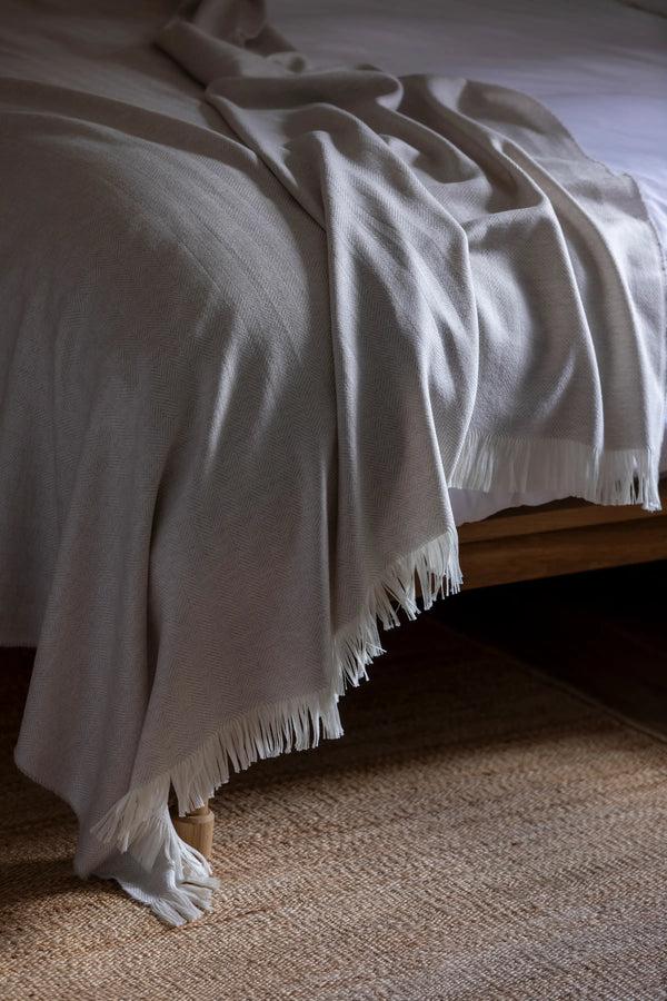 Johnstons Of Elgin Herringbone Merino Grey Bed Throw