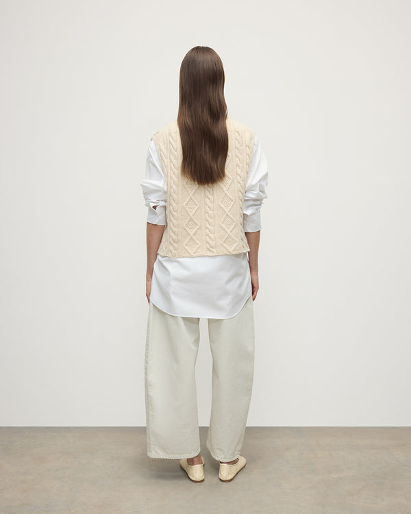 Johnstons Of Elgin Aran Cable Cream Cashmere Tank