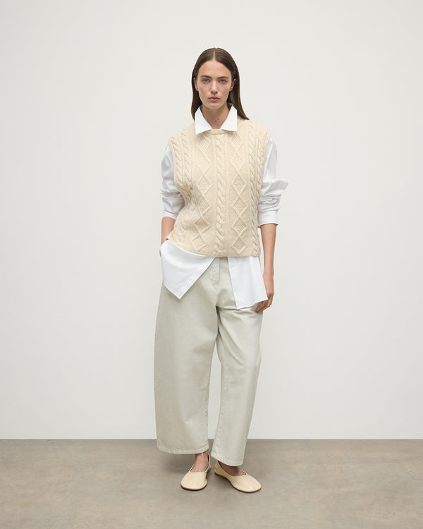 johnstons of elgin Aran Cable Cream Cashmere Tank