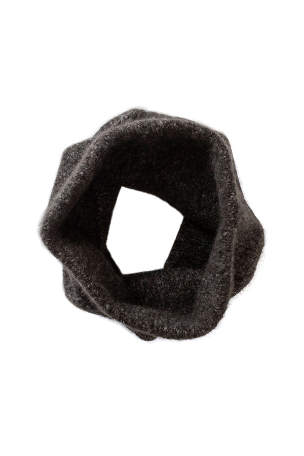 johnstons of elgin Cashmere Bouclé Dark Grey Snood