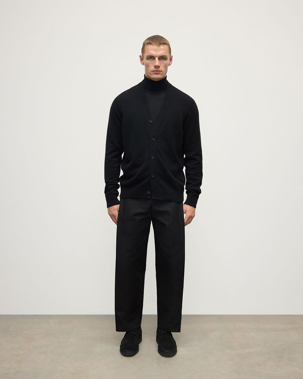 johnstons of elgin Classic Cashmere Black Cardigan