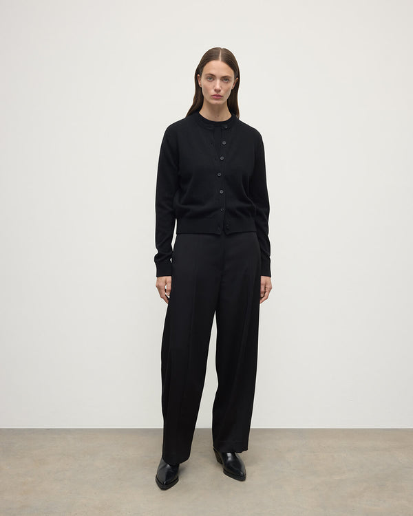 johnstons of elgin Classic Cashmere Black Cardigan