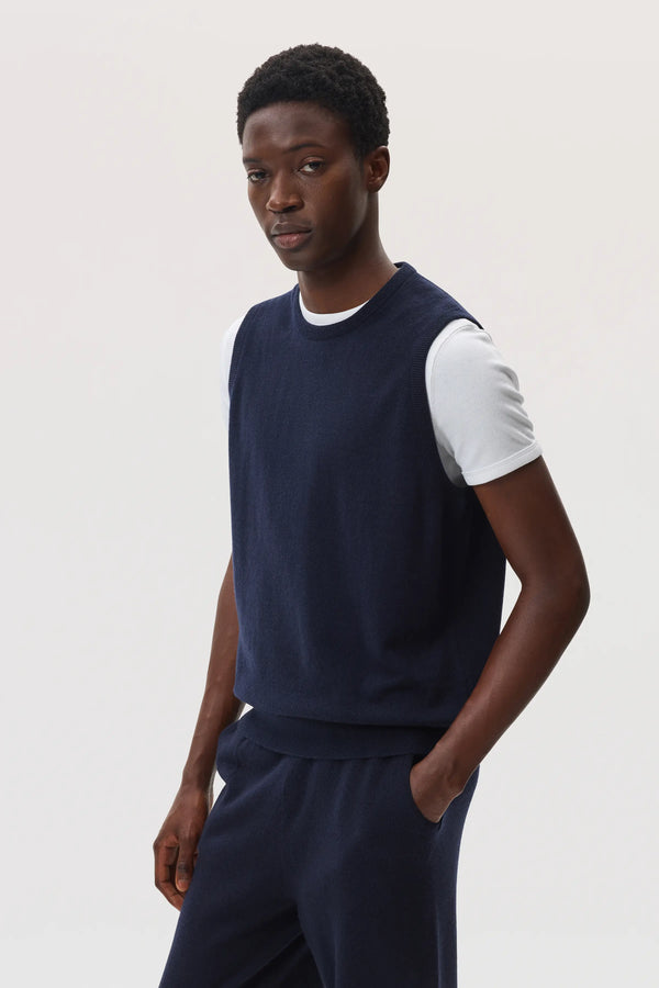 Johnstons Of Elgin Dark Navy Cashmere Tank