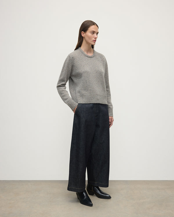 Johnstons Of Elgin Donegal Cashmere Grey Jumper