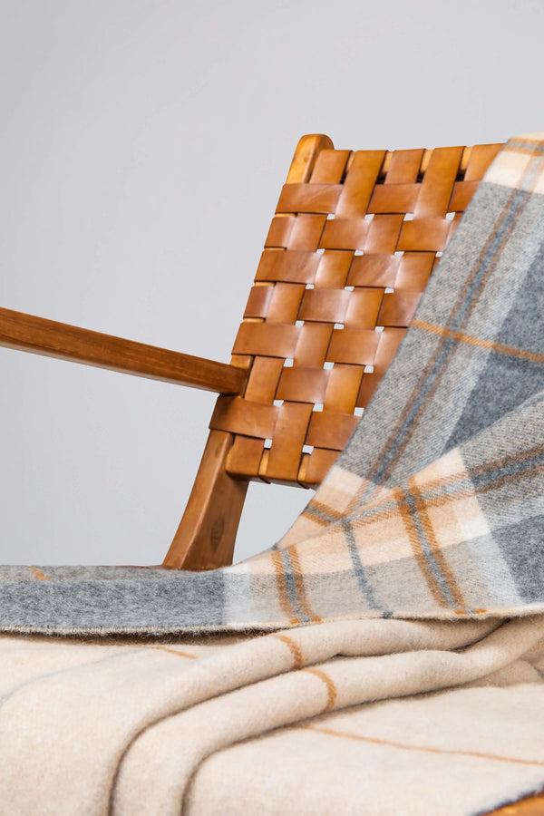 Johnstons Of Elgin Double Face Lambswool Throw