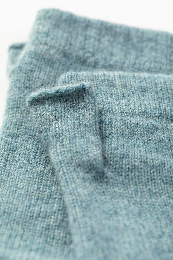 Johnstons Of Elgin Green Cashmere Wrist Warmers