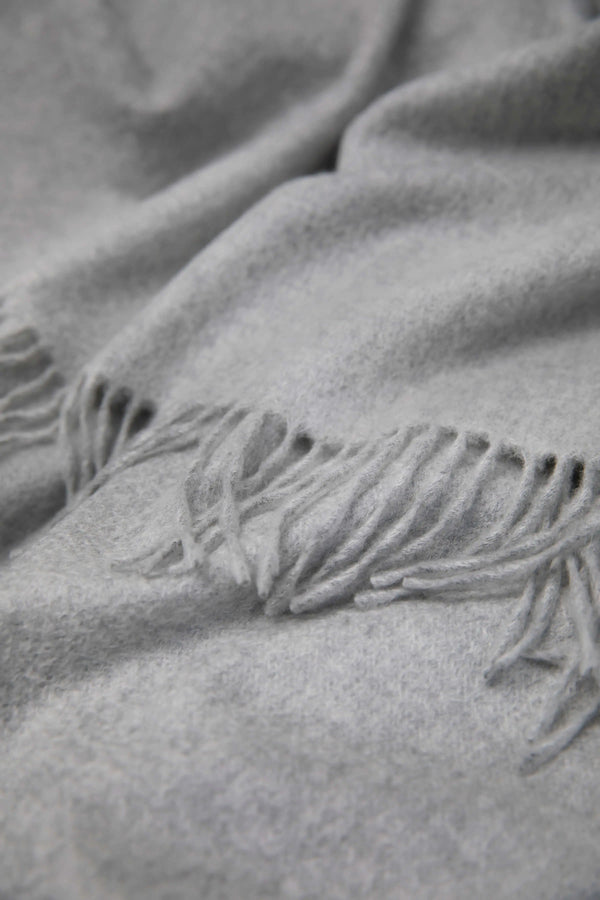 Johnstons Of Elgin Grey Cashmere Bed Throw