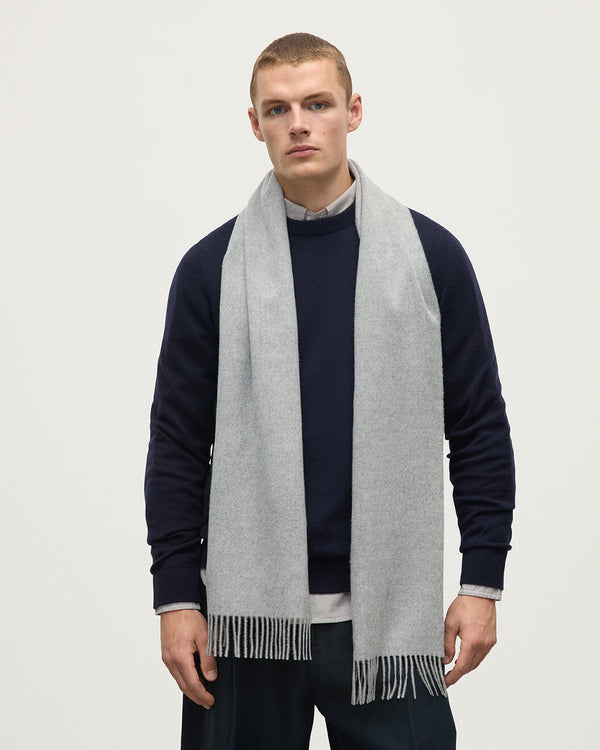 Johnstons Of Elgin Light Grey Cashmere Scarf