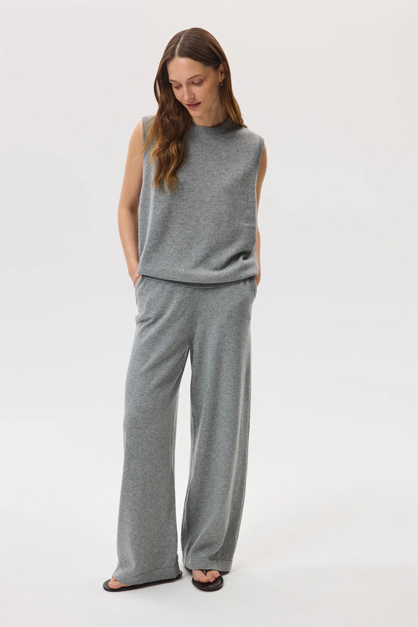 Johnstons Of Elgin Light Grey Cashmere Tank