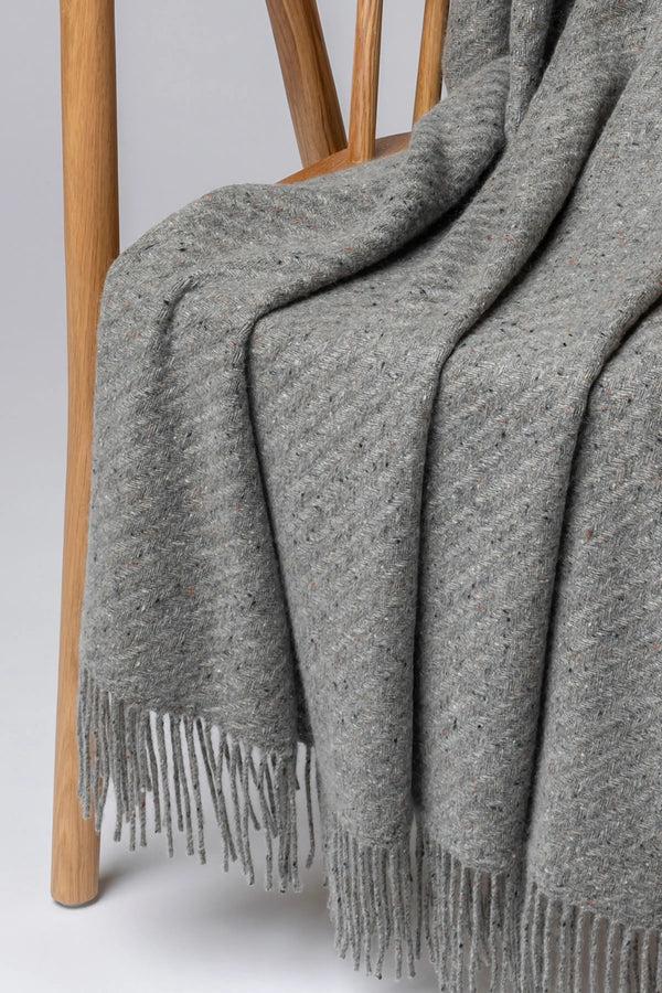 Johnstons Of Elgin Lofty Twill Grey Cashmere Throw
