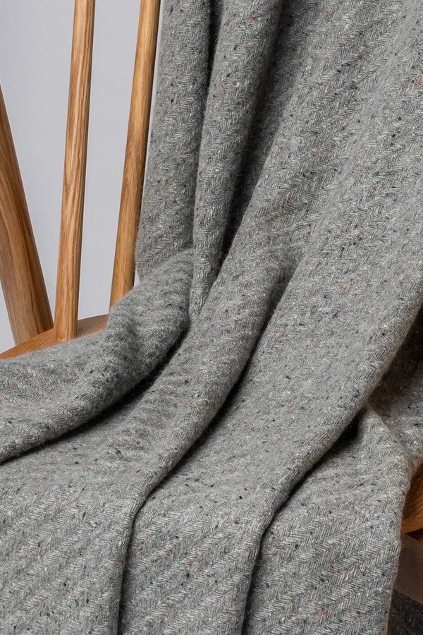 Johnstons Of Elgin Lofty Twill Grey Cashmere Throw