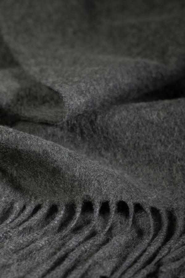 Johnstons Of Elgin Mid Grey Cashmere Scarf