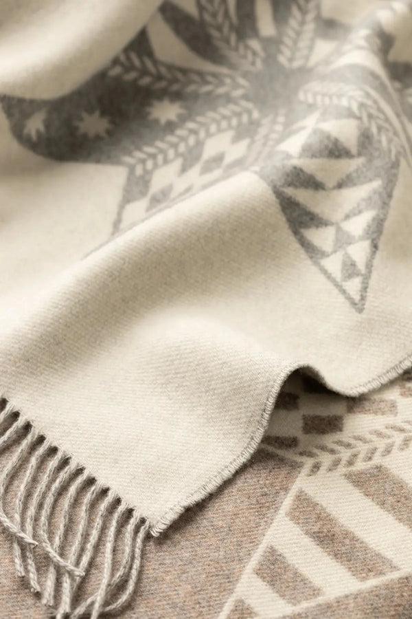 Johnstons Of Elgin Natural Stars Cashmere Blanket