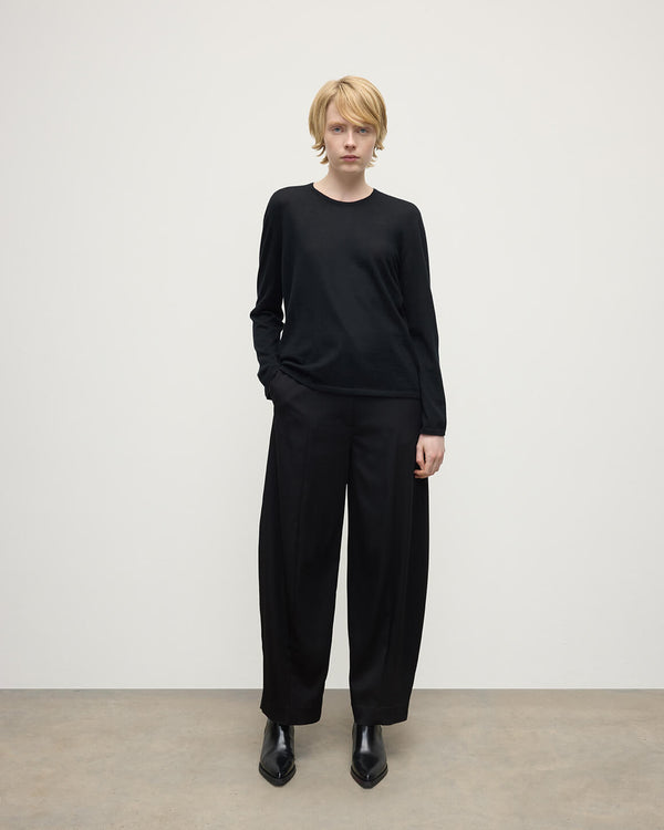 johnstons of elgin Superfine Cashmere Black Jumper