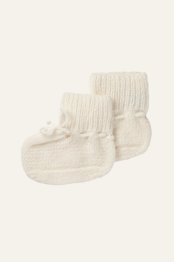 johnstons of elgin White Cashmere Baby Booties