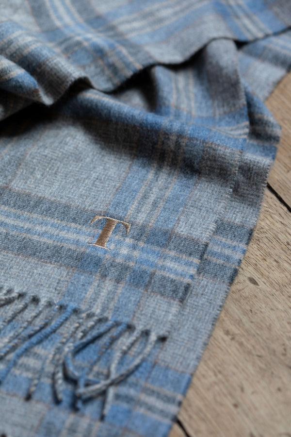 Johnstons Of Elgin Wide Cashmere Tweed Scarf