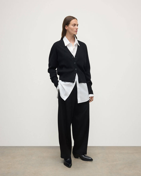 Johnstons Of Elgin Milano Stitch Black Cashmere Cardigan