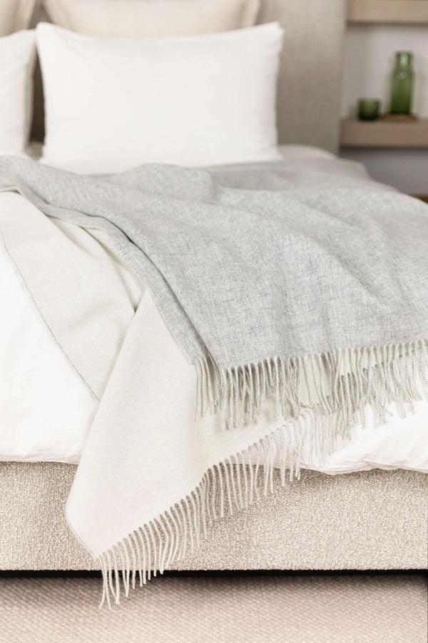 Johnstons Of Elgin Reversible Cashmere Light Grey Bed Throw