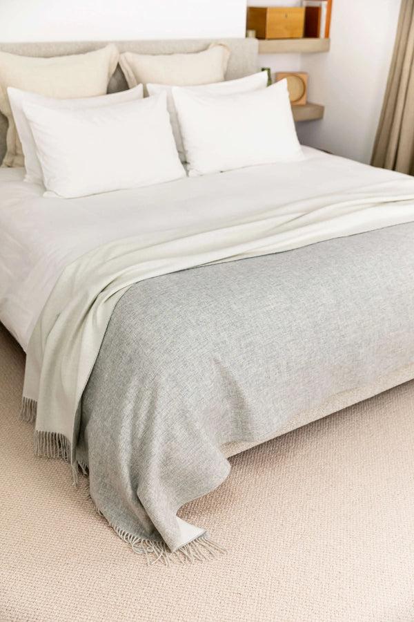 Johnstons Of Elgin Reversible Cashmere Light Grey Bed Throw