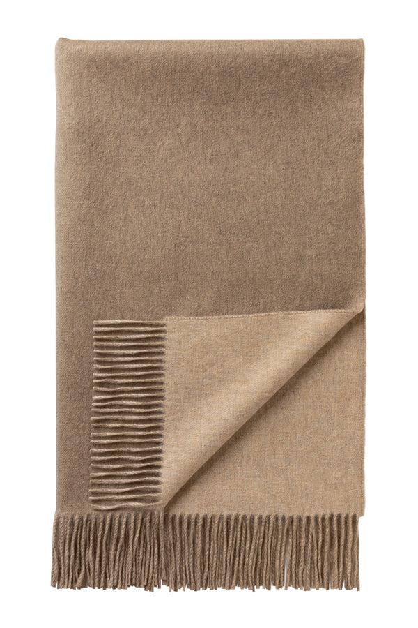 johnstons of elgin Reversible Cashmere Natural Bed Throw