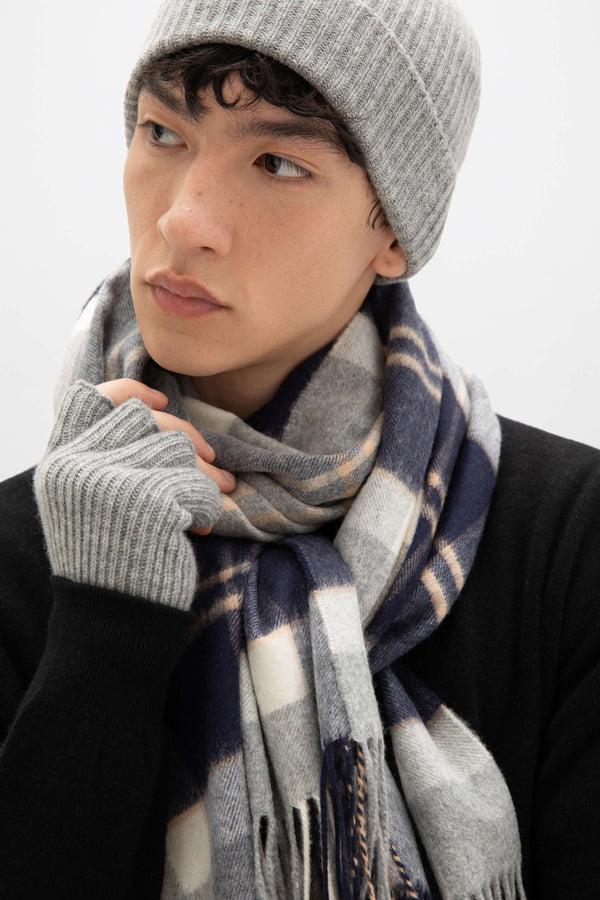 Johnstons Of Elgin Ribbed Cashmere Light Grey Fingerless Gloves