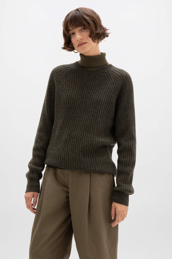 johnstons of elgin Ribbed Olive Green Cashmere Jumper