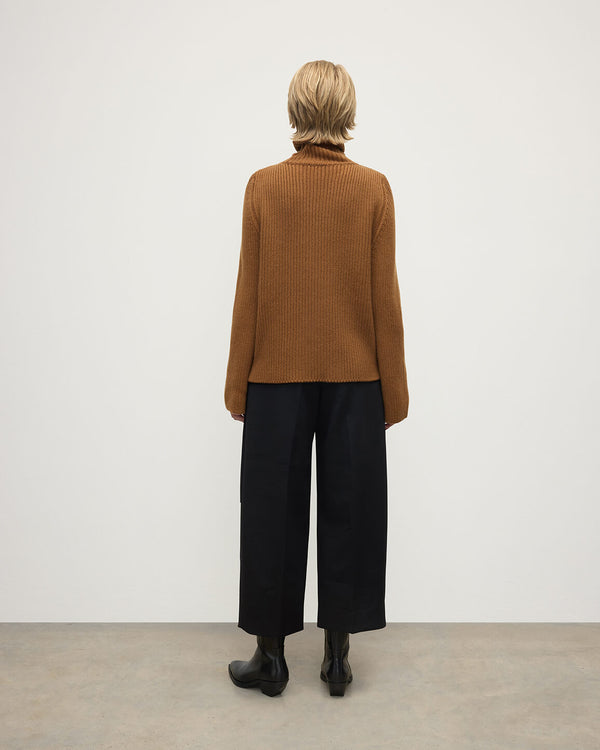 Johnstons Of Elgin Roll-Collar Dark Camel Cashmere Jumper