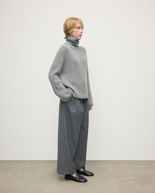 Johnstons Of Elgin Roll-Collar Light Grey Cashmere Jumper