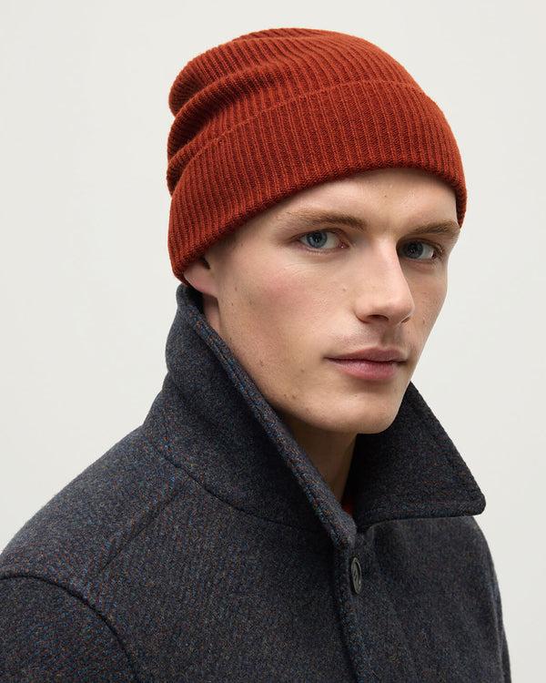 Johnstons Of Elgin Slouchy Dark Red Cashmere Beanie