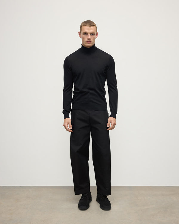 johnstons of elgin Superfine Cashmere Black Roll Neck Jumper