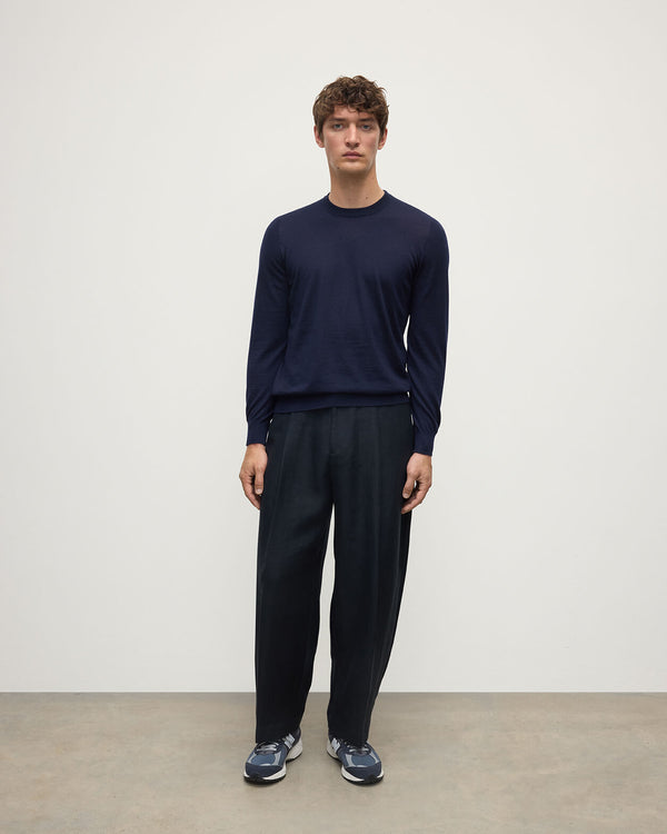 johnstons of elgin Superfine Cashmere Dark Navy Round Neck Jumper