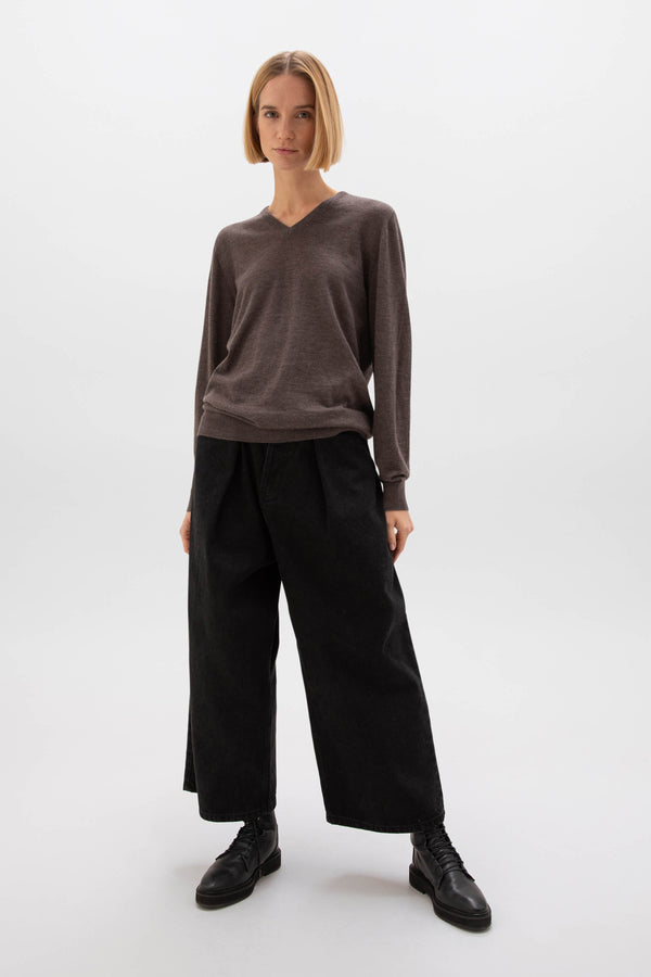 Johnstons Of Elgin Superfine Cashmere V Neck Brown Jumper